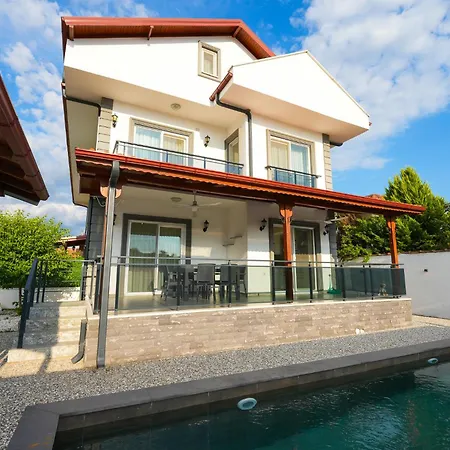 Vila Ermet Homes Koeycegiz