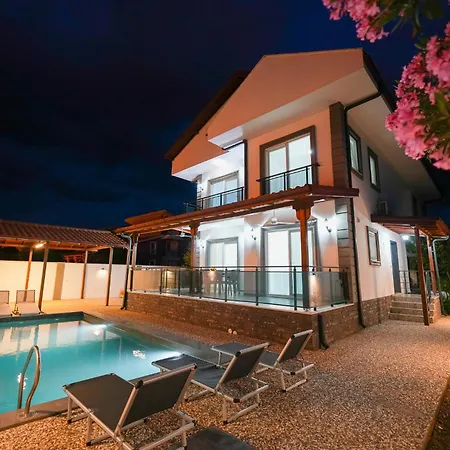 Ermet Homes Köyceğiz * Eskiomerler