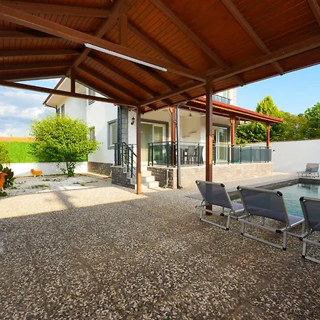 Ermet Homes Koeycegiz Vila Eskiomerler