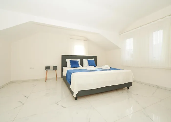 Вилла Ermet Homes Koeycegiz *